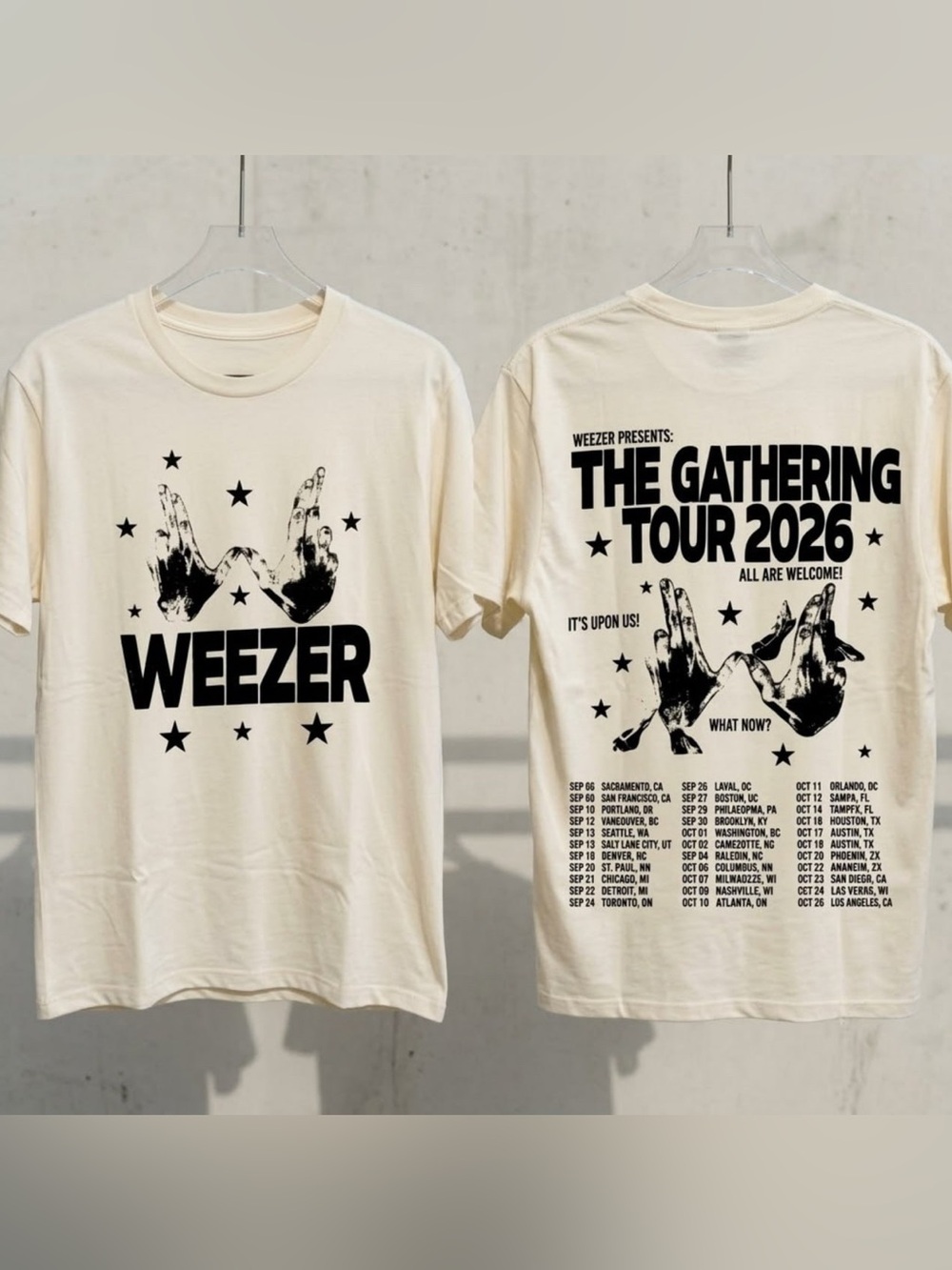 Gildan Weezer 'The Gathering Tour 2020' Short Sleeve Tee
